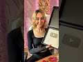 100k Abos: Unboxing des YouTube-Awards / Play Button 🥰 #playbutton #100ksubscribers