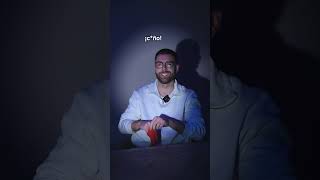 Etiqueta a ese compi que perdería la cabeza si no la llevara pegada… 🤭