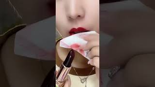 THE BIGGEST TREND HACK LIPS RED COLOR LIPSTICK 👄 ♥️ 💄#beautytiips #liquidlipstick
