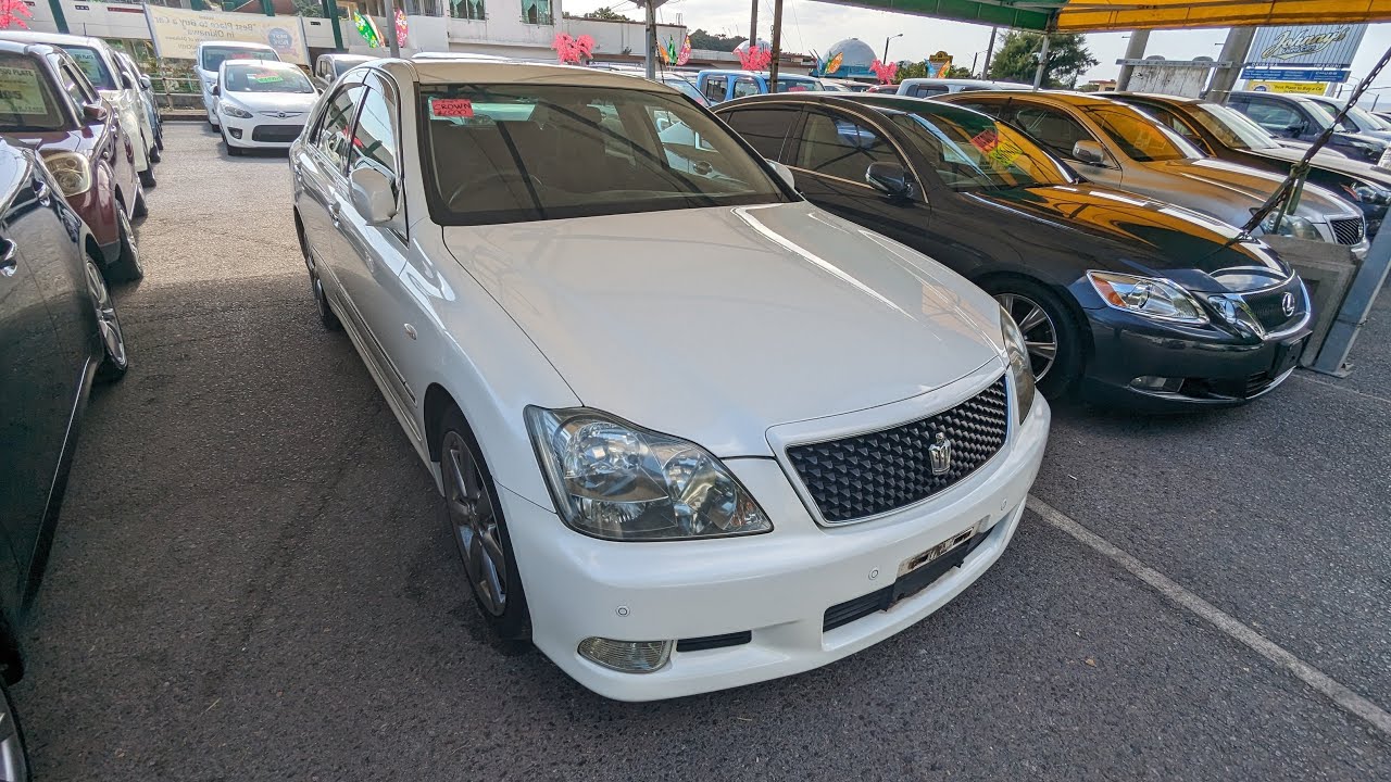 Johnny's Used Cars Okinawa 2007 Toyota Crown (17473) YouTube