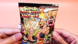 Japanese Candy | Super Dragon Ball Heroes Gummy: Energy Drink Flavour with Collector Card!