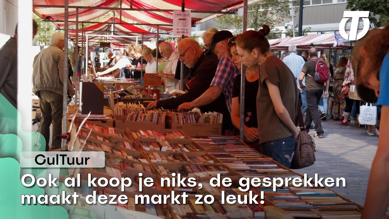 Boekenwurmen genieten van Boeken rond het Paleis - YouTube