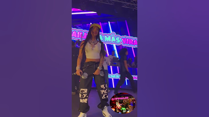 El público pidió de nuevo el tema “Bing Bong” y yailin se lo cantó! 😍🇩🇴
