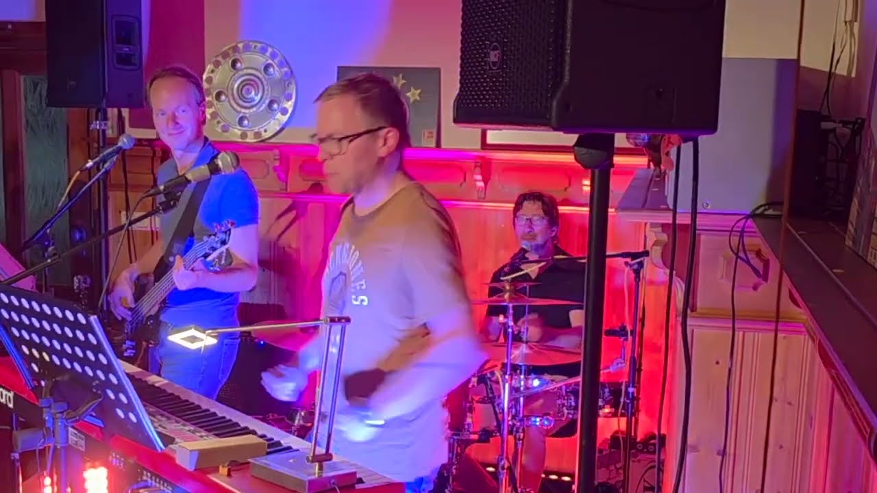 Money For Nothing (Dire Straits) Live Cover by Playground