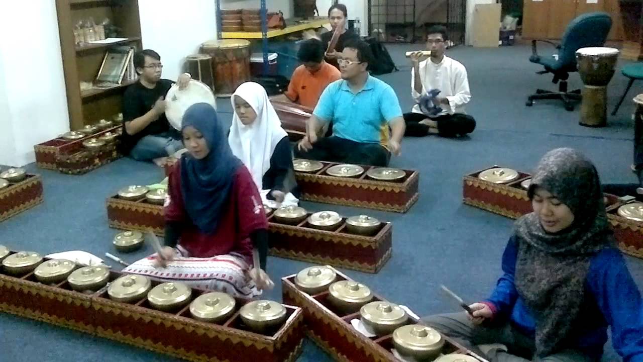 Renjis-renjis | IIUM Andeka Caklempong