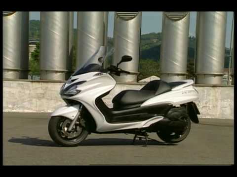 Video Yamaha Majesty 400 