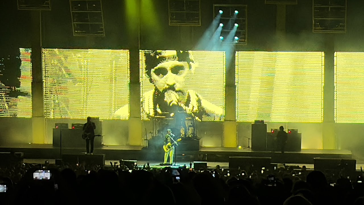 Pierce The Veil - Yeah Boy and Doll Face (Live) 5/13/25 @PNC Pavilion Charlotte, NC