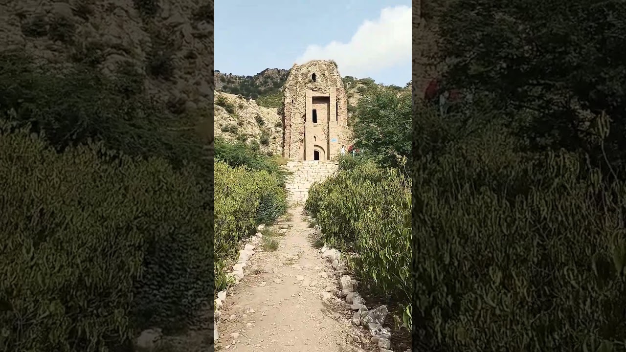 Amab Sharif  Valleye Soon Sakesar