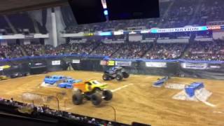 Monster Nation Bossier City LA Darron Schnell driving Bigfoot vs Dirt Crew finals