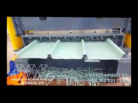 Video Clip Lock Roofing Roll Forming Machine Máy Cán Tôn... - youtube