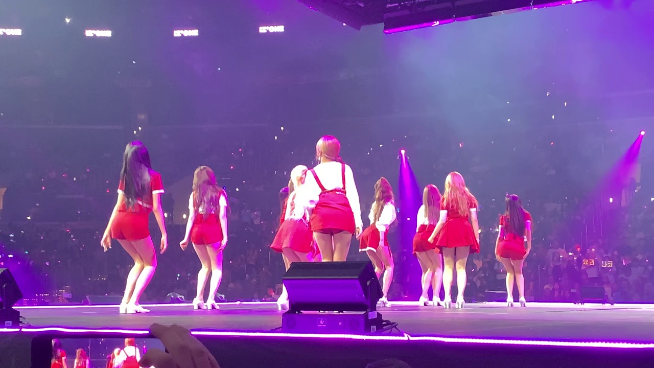 190817 [FANCAM] IZ*ONE (아이즈원) - Highlight @ KCON LA 2019