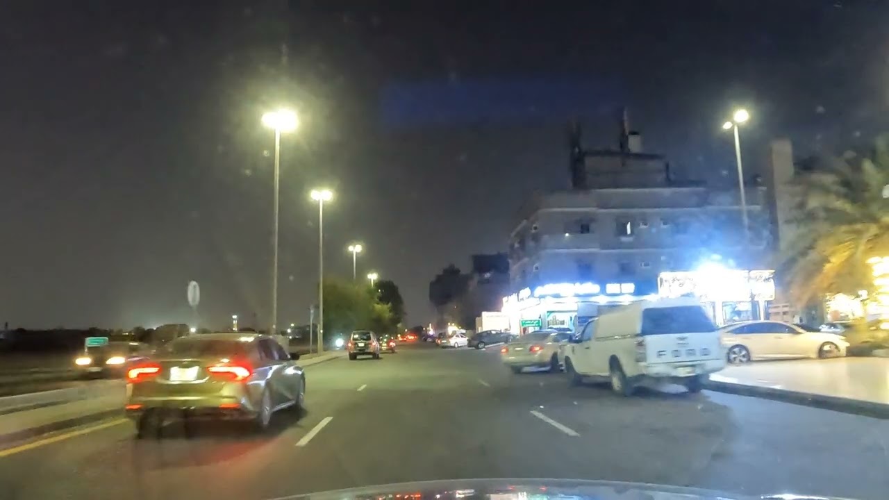 Night streets of Jeddah tour 