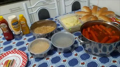 Como fazer a noite do cachorro quente?