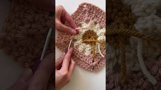 This is how I like to weave in my ends!  #diy #crochetblanket #grannysquare #crochettips
