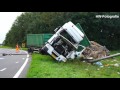 Vrachtwagen gekanteld op afrit van A28 bij Zwolle