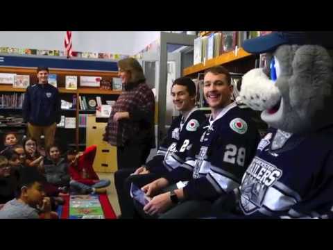 Railers Read at Lake View School