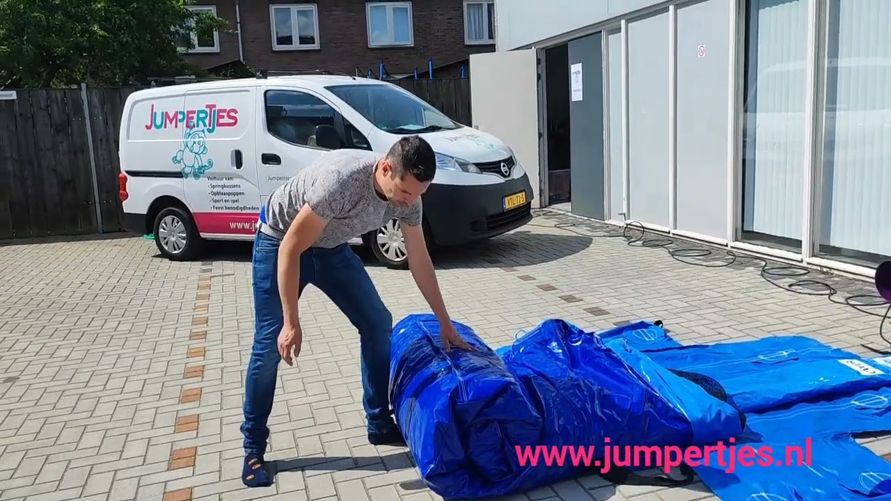 Hoe moet je een springkussen afbouwen? Jumpertjes.nl