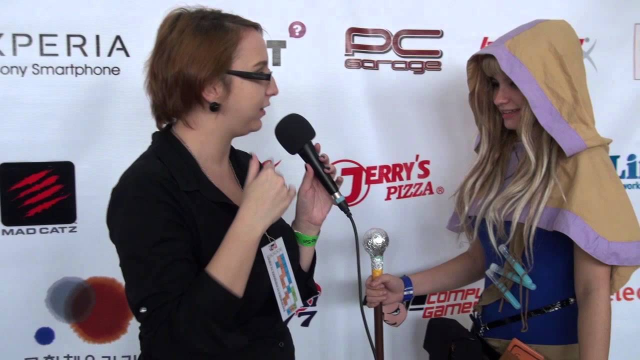IeSF 2013 World Championship - Interview with Cristina, cosplayer