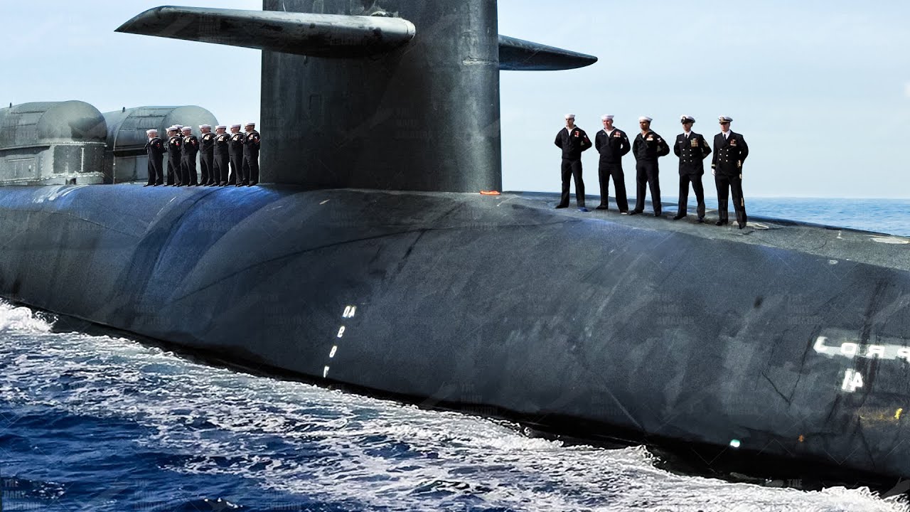 Life Aboard US $4 Billion Submarine Patrolling The Oceans 24/7