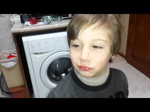 თემუკა ამზადებს ნაყინს