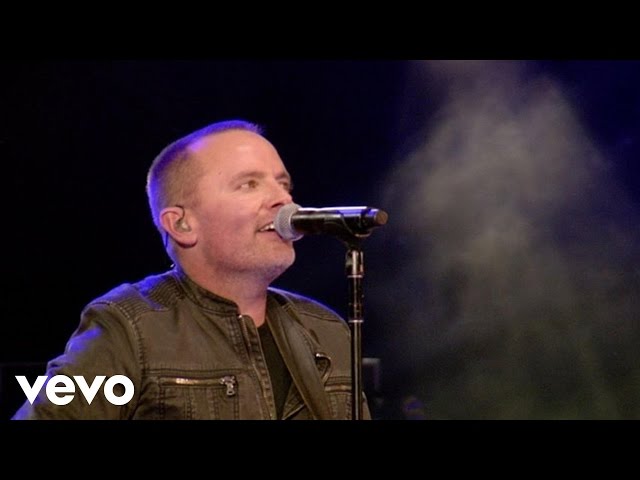 Chris Tomlin - White Flag