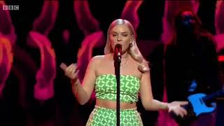 Anne Marie April 2018 Performance \