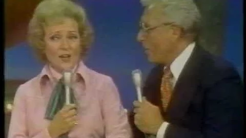 Betty White SINGS with her husband Allen Ludden