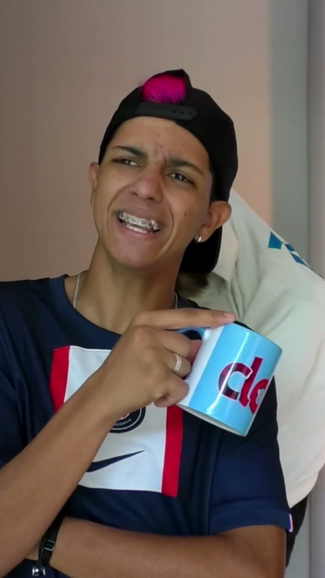 SOCRATIS INVADIU A CASA DO LEOZINN | feat. J3ipy