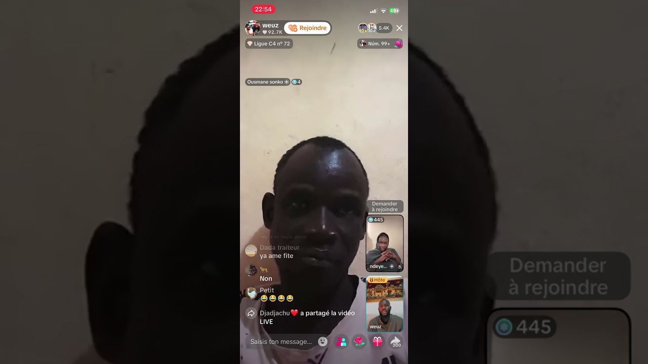 Live weuz pa bi xalei bi la beug dokhaane😂😂😂😱