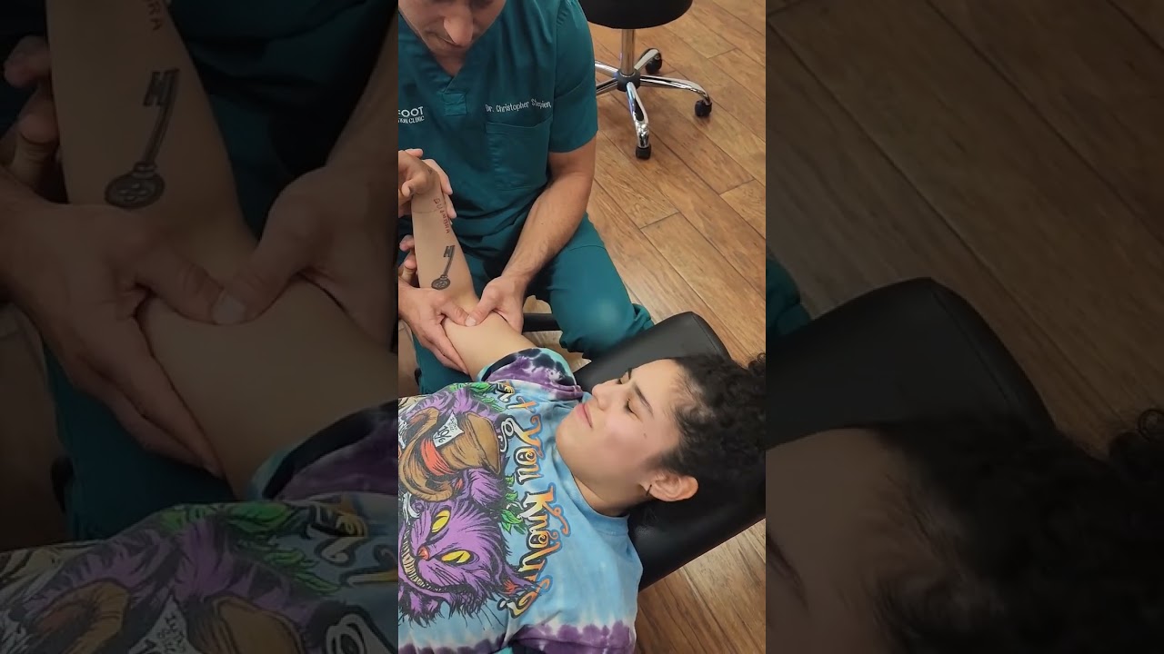 Dr. Chris teaches #Adhesion Release Methods #treatments to treat #armpain and #handpain