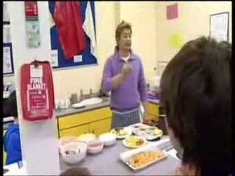 "jamie's school dinners" clip part1/2