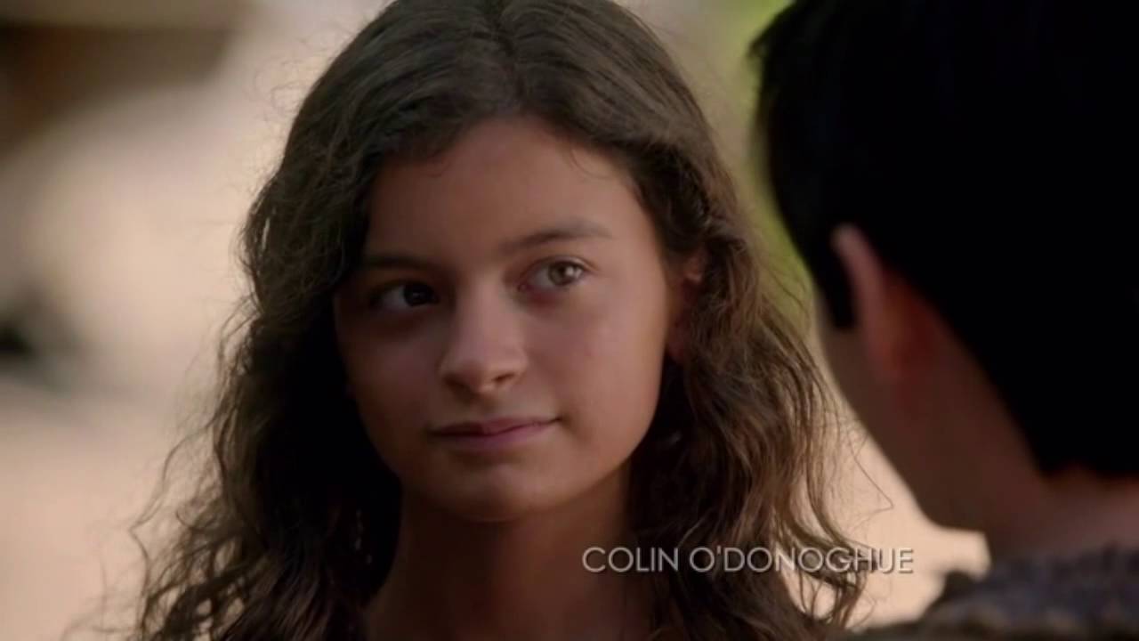 OUAT  - 5x04 'Nobody is going to kneel to the boy who cleans the stables' [Arthur & Guinevere]