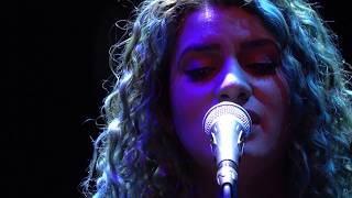 Maral & Daan - Little Raindrop (Official Video) - Live recording