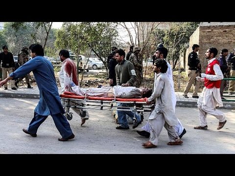 Deaths in Pakistan sectarian attack on mosque in Peshawar