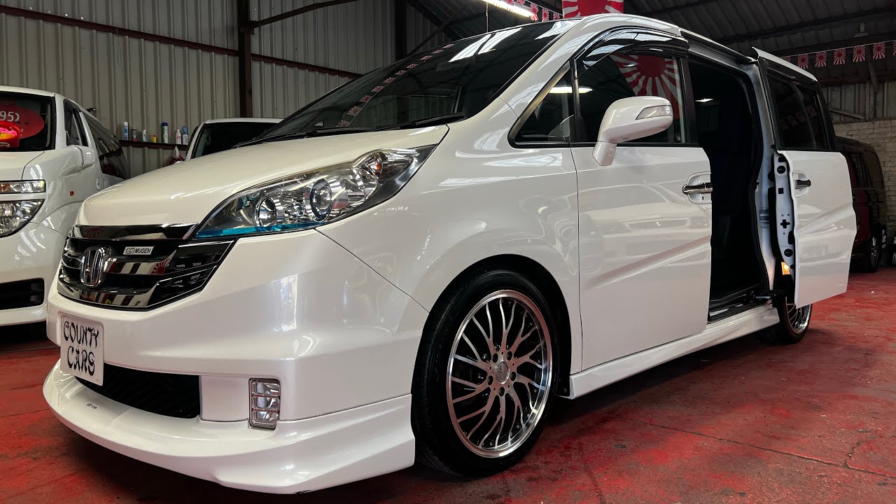 Honda Stepwagon Spada 2.0 IVTEC Auto Mugen Front Splitter, KAKIMOTO ...