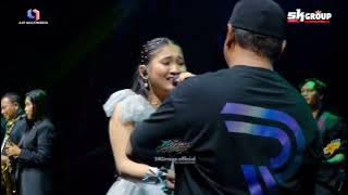 Cinta Bercabang Cover Vela Zaladara Featuring SK Group 