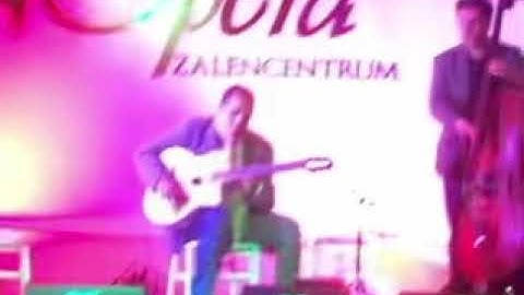 Jimmy Rosenberg with special appearance by Johan Peters-Director