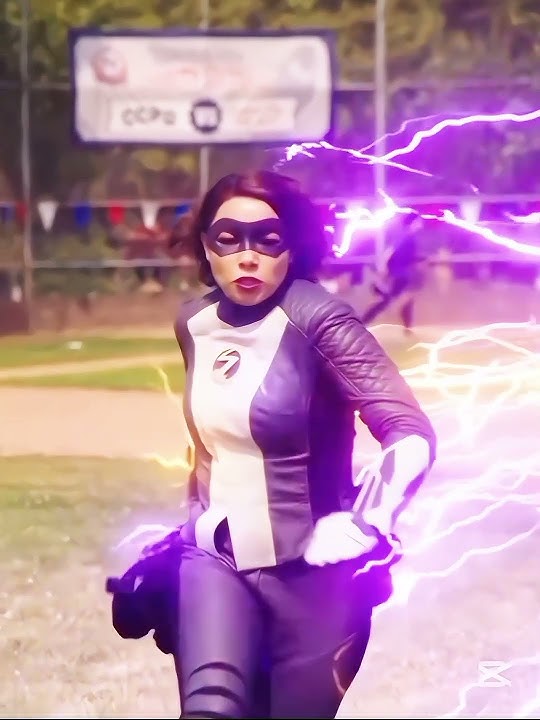 Nora saved people #nora #superflash #shorts