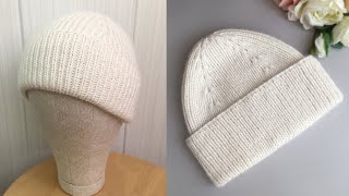:        ,   !  A very beautiful hat. KNITTEDHAT