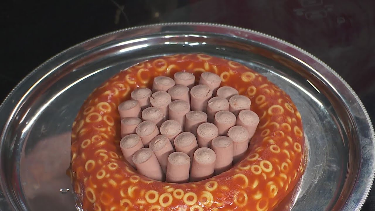 Robin shares recipe for retro Spaghetti-O Jello 