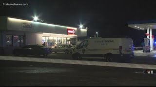 Fatal stabbing on Westside is saddening to resident living near Circle K