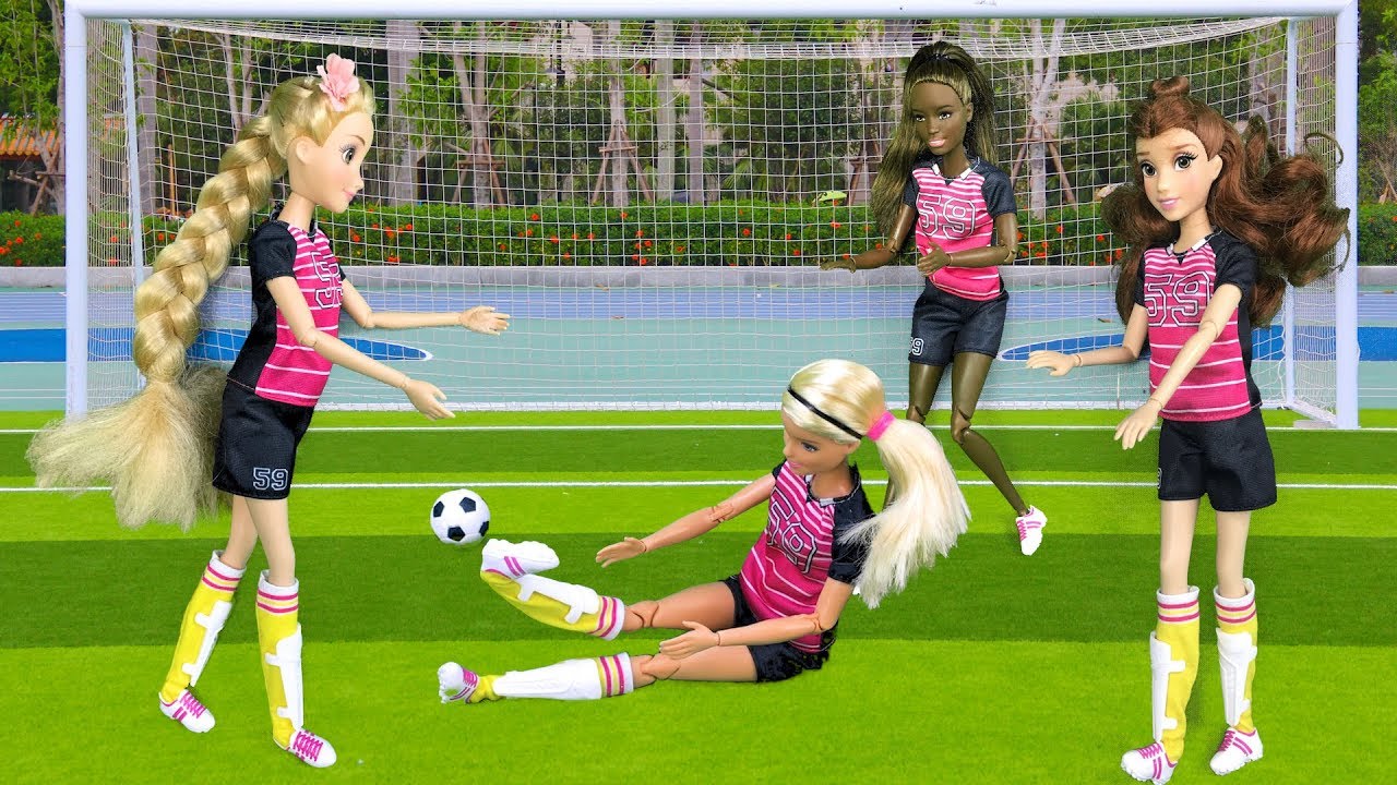 barbie football