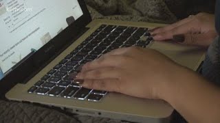 Shoppers gear up for cyber monday