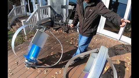 VAWT Construction Comparison: Hi-VAWT 300 vs Aleko 400 watt vertical turbines. Hi-VAWT better built.