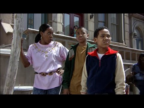 Download Everybody Hates Chris: Rochelle Moments Season 1 Part 1