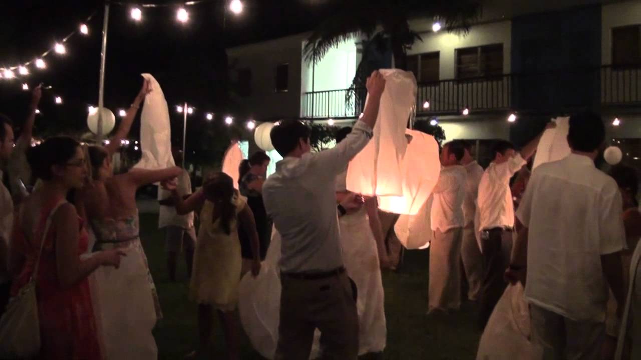 Florida Gulf Coast Beach Wedding Book your Wedding Video with MEDIABNP
