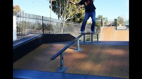Trick Tip Nollie Lipslides