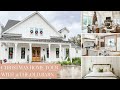 Christmas Modern Farmhouse Home Tour with Jessica of The Old Barn