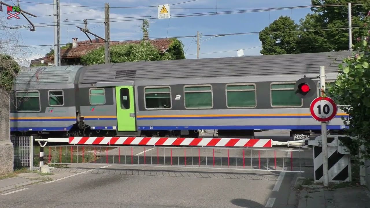 Passaggio a livello Udine #1 (I) - 4.8.2024 / Železniční přejezd / Italian railroad crossing
