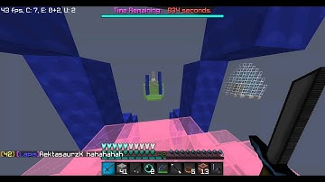 Minecraft Central Skywars--HACKERS on Day 1?
